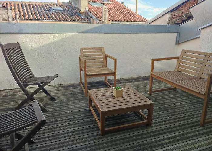 La Tropezienne - Avec Terrasse *